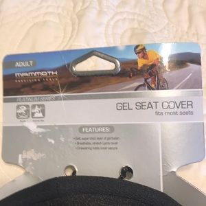 mammoth Other - ❤️NWT Memory Foam Bike Seat Cover mammoth Other - ❤️NWT Memory Foam Bike Seat Cover